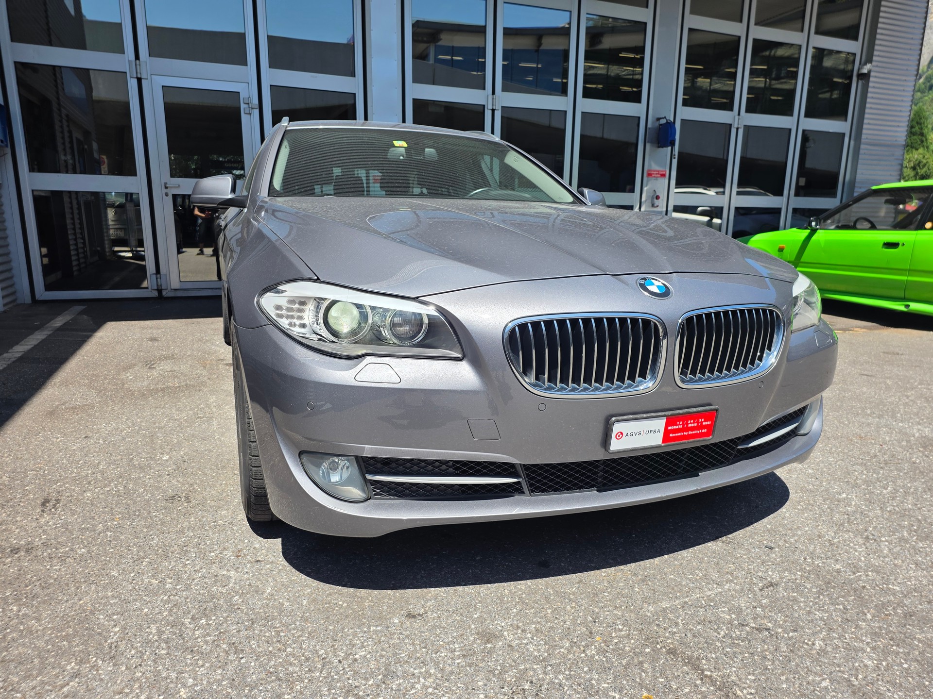 BMW 520d Touring Steptronic-image-1