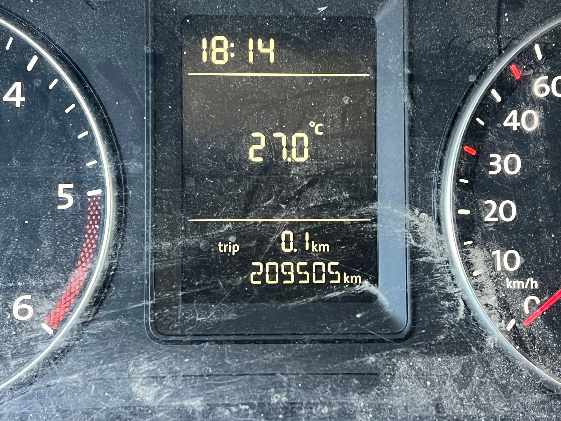 VW Caddy Maxi 1.6 TDI-image-6