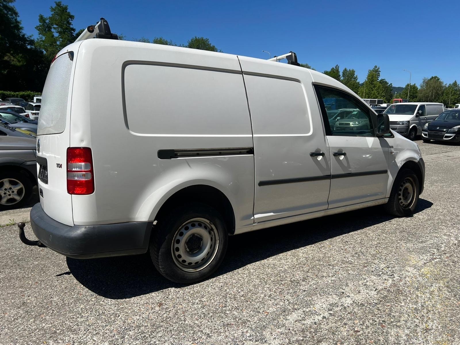 VW Caddy Maxi 1.6 TDI-image-2