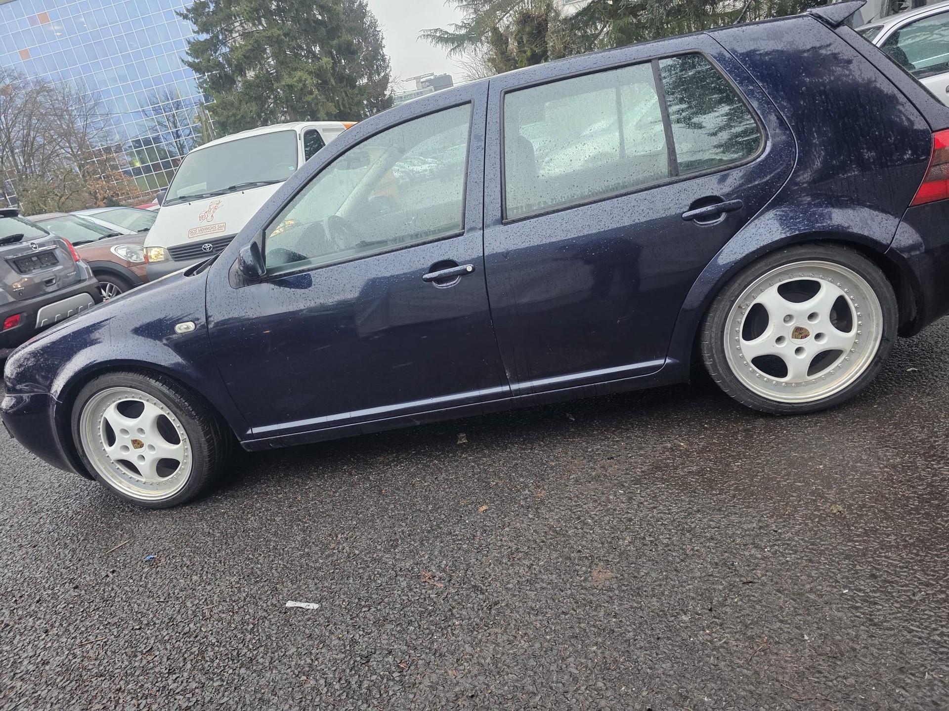 VW Golf 1.8 T GTI-image-3