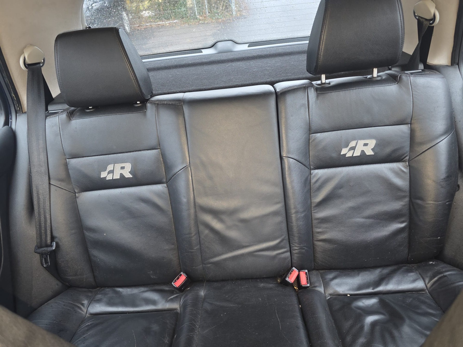 VW Golf 1.8 T GTI-image-11