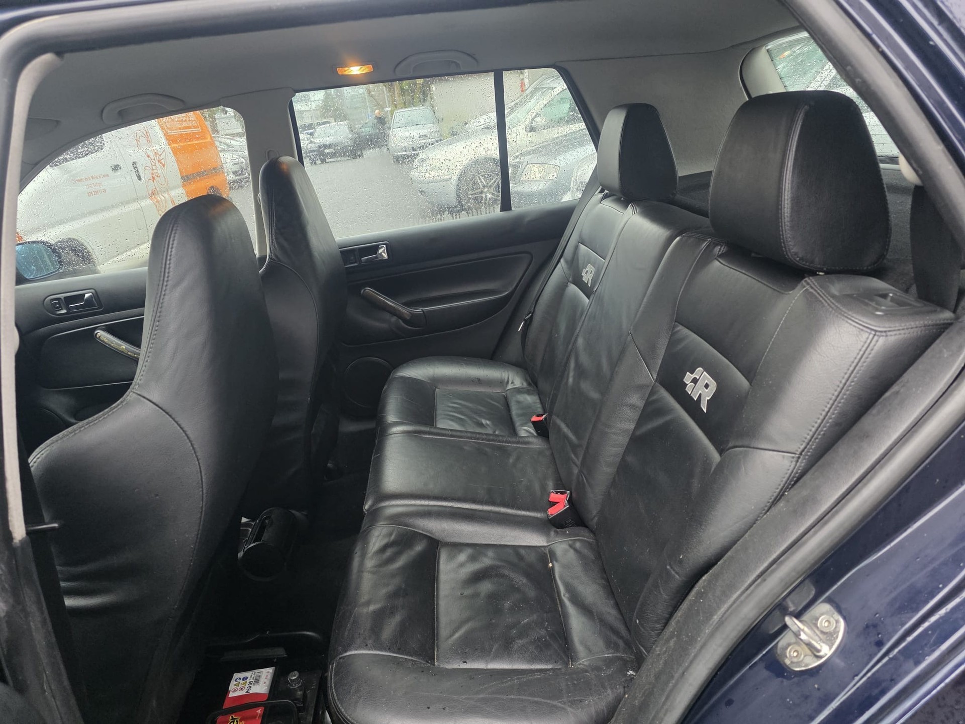 VW Golf 1.8 T GTI-image-9