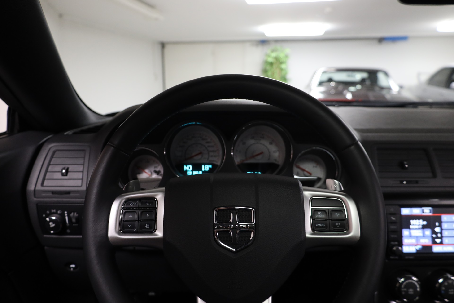 DODGE Challenger SXT 3.6 V6-image-10