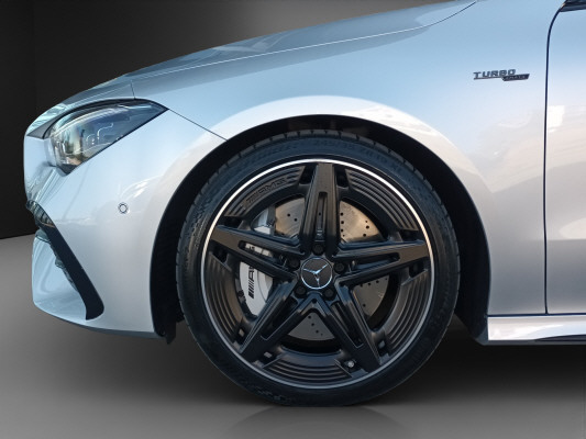 MERCEDES-BENZ CLA SB 35 AMG 4Matic-image-5