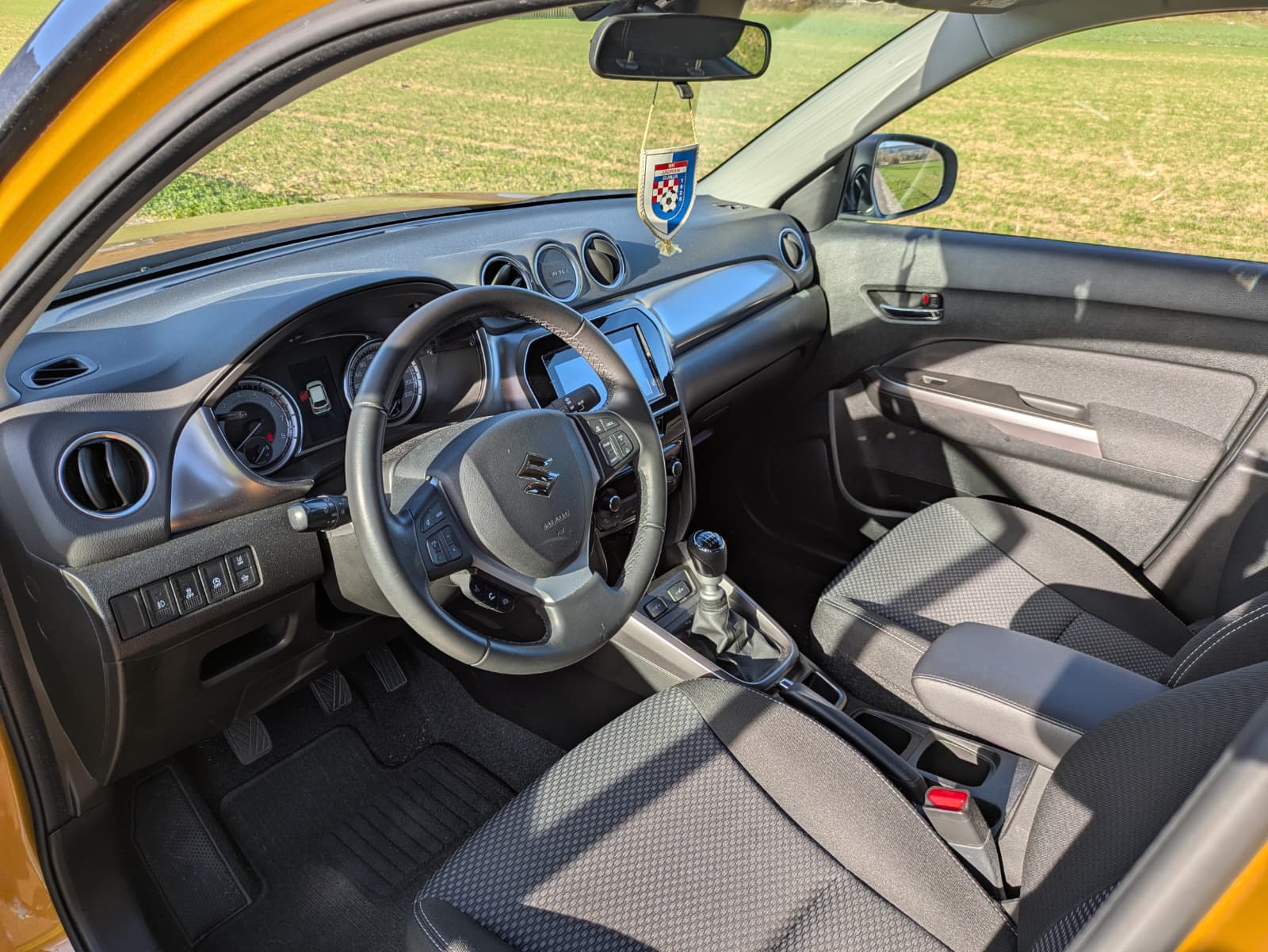 SUZUKI VITARA 1.4 Compact+ Hybrid-image-5
