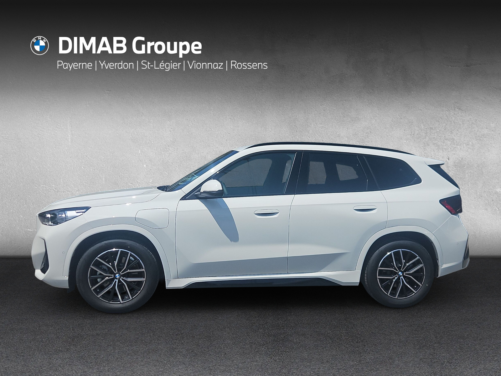BMW X1 xDrive 25e M Sport-showroom-element-1