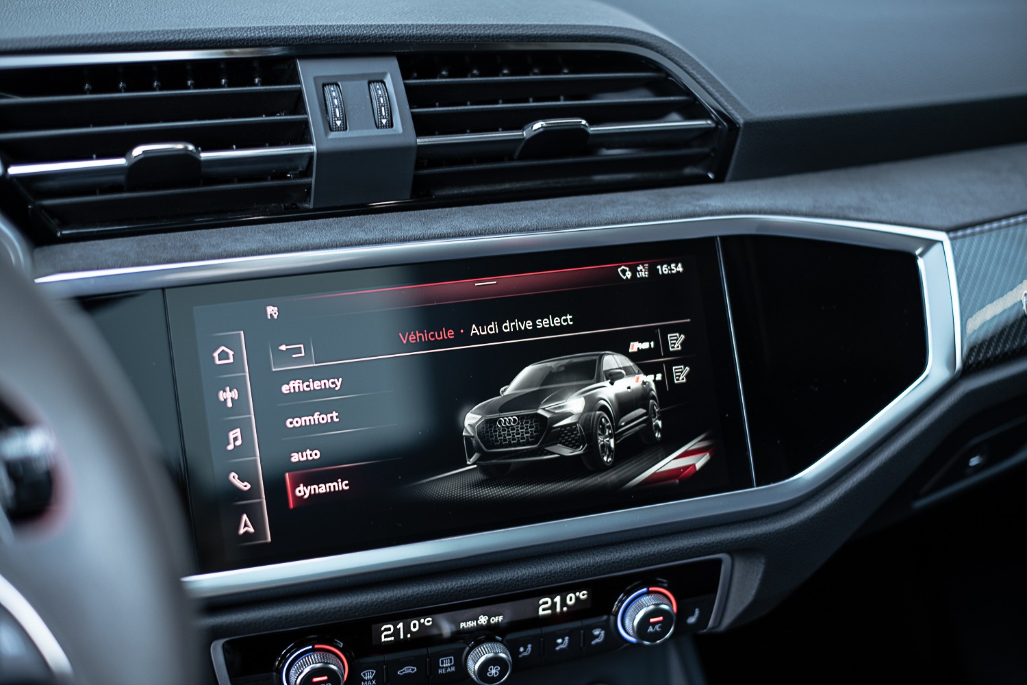 AUDI RS Q3 SB 2.5 TFSI quattro-image-14