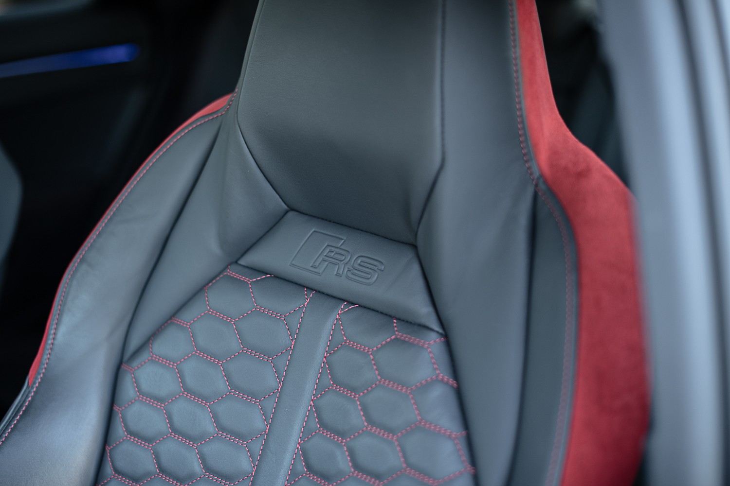 AUDI RS Q3 SB 2.5 TFSI quattro-image-15