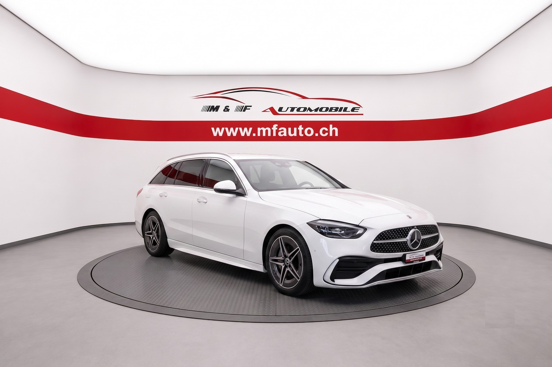 MERCEDES-BENZ C 220 d Swiss Star AMG Line 4matic Kombi-image-2