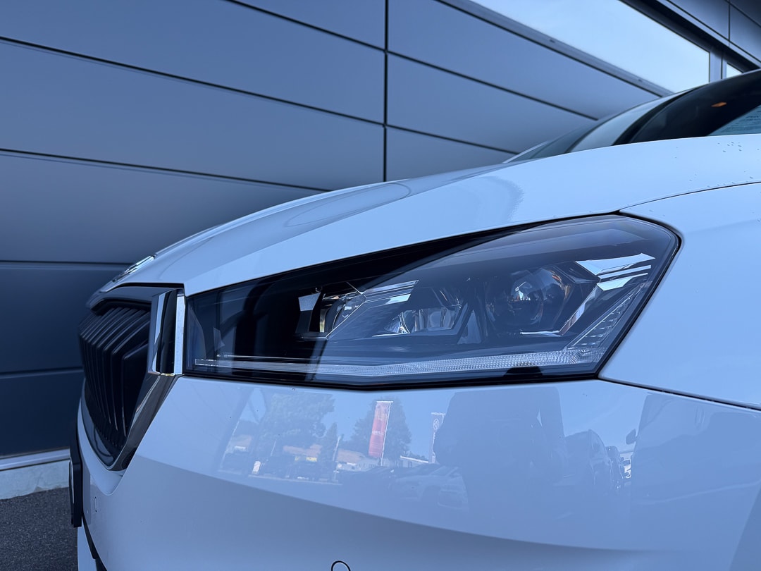 SKODA Fabia 1.0 TSI Ambition-image-6