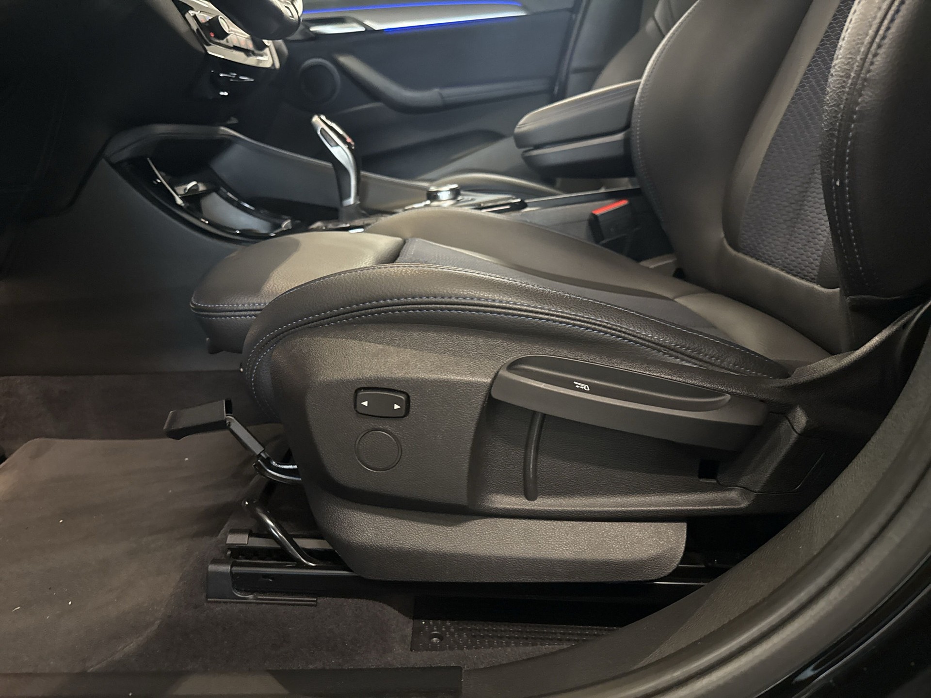 BMW X2 xDrive 20i M Sport-image-18