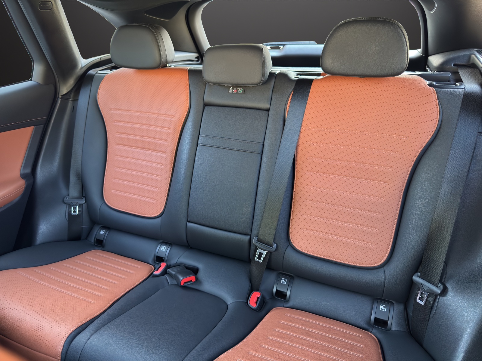 MERCEDES-BENZ GLC 300 de 4M 9G-Tronic-image-14