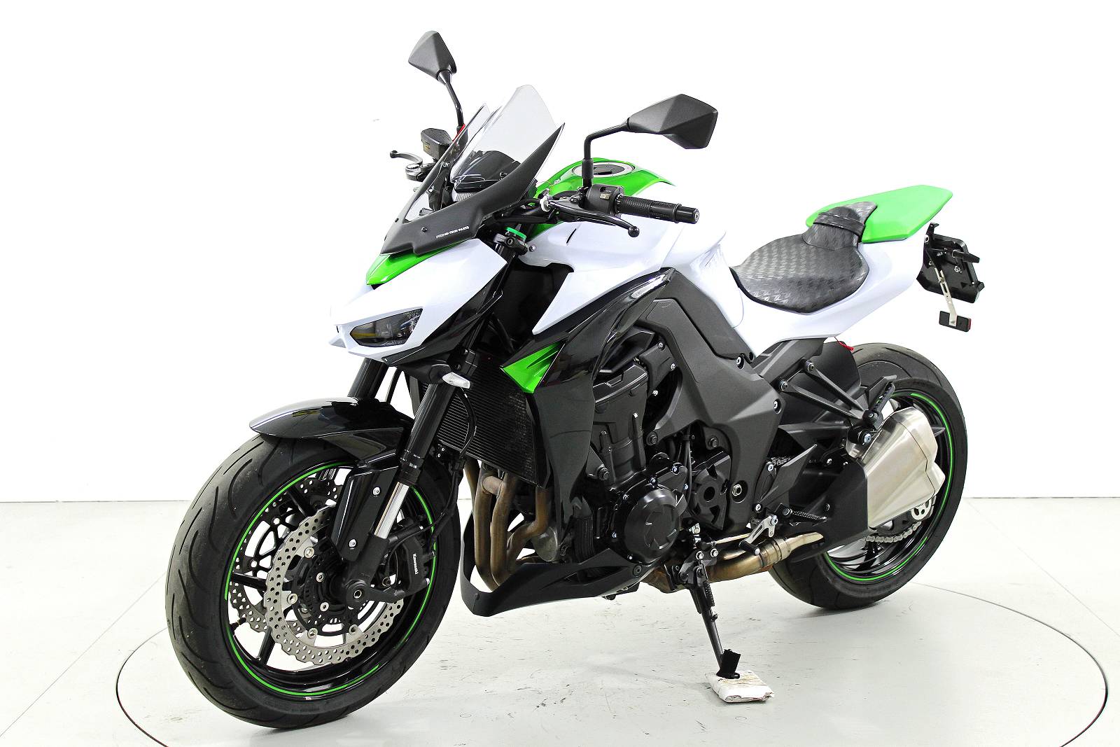 KAWASAKI Z 1000 ABS-showroom-element-2