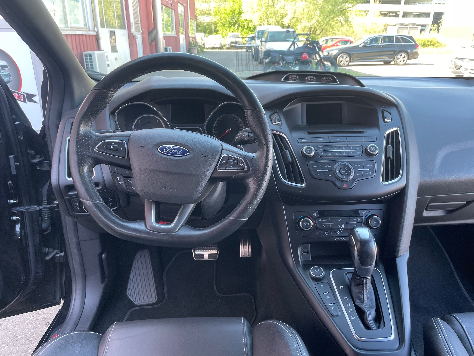 FORD Focus 2.0 TDCi ST3 Powershift-image-6