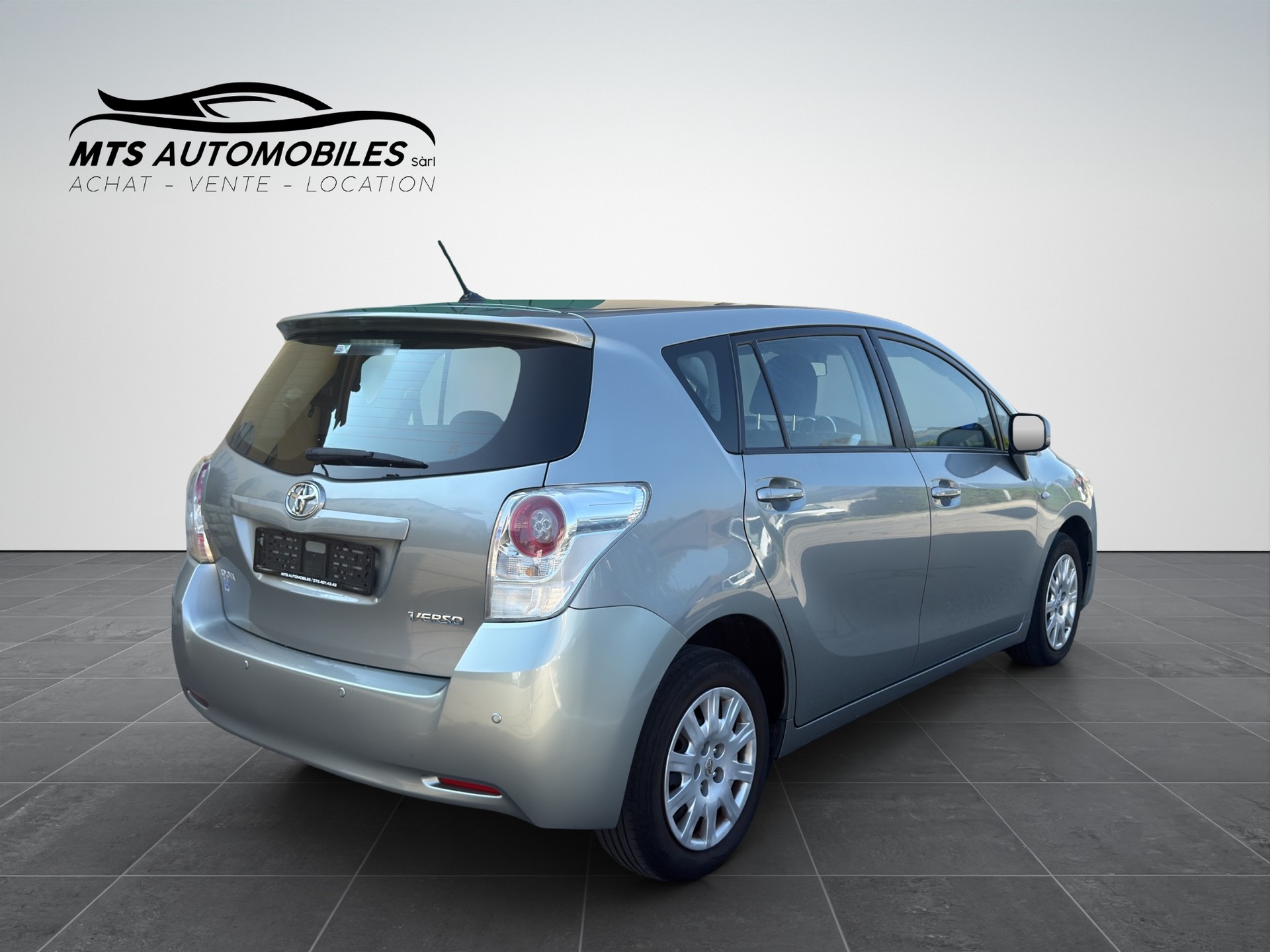 TOYOTA Verso 1.8 7 places-image-5