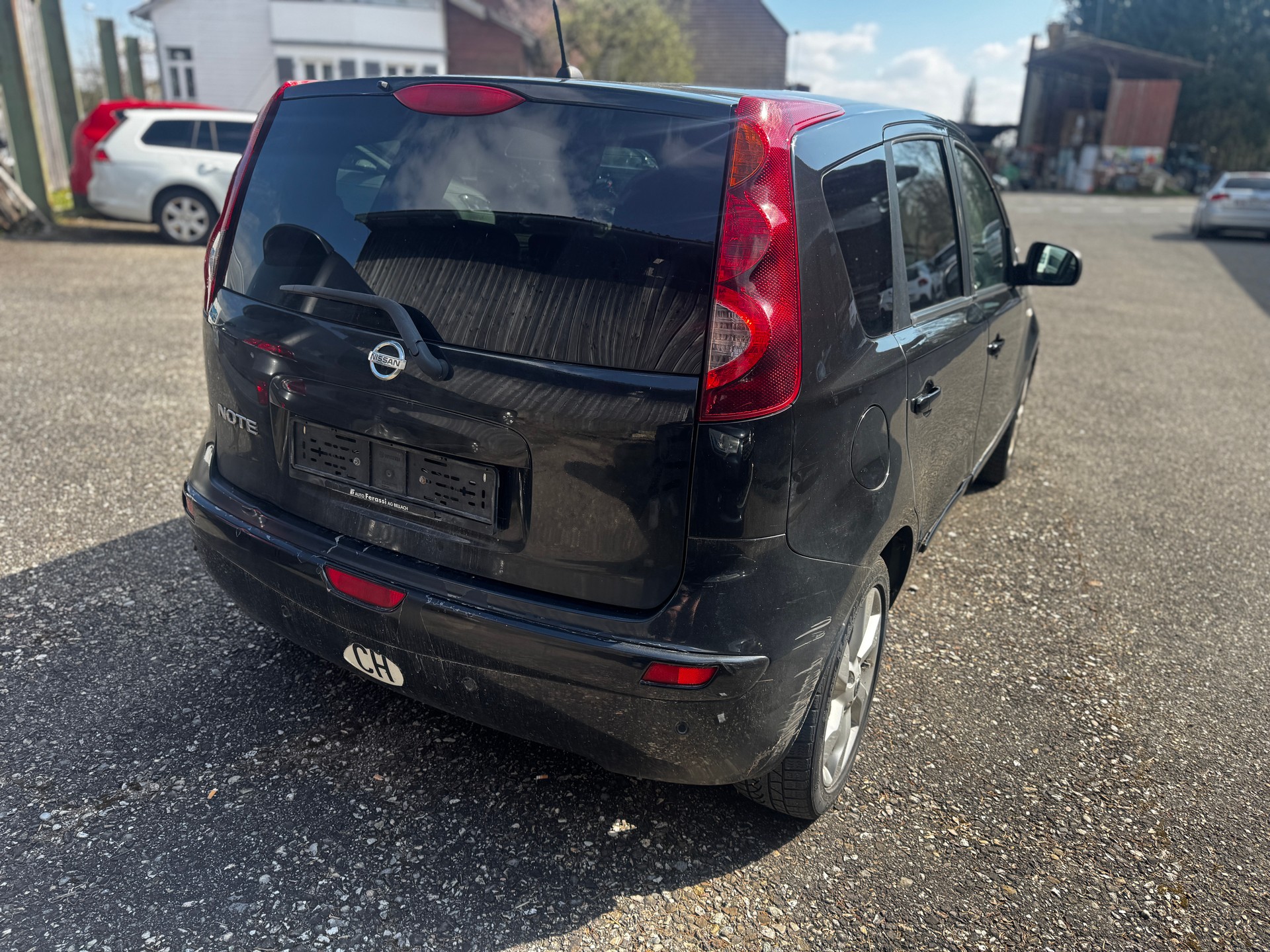 NISSAN Note 1.6 tekna-image-2