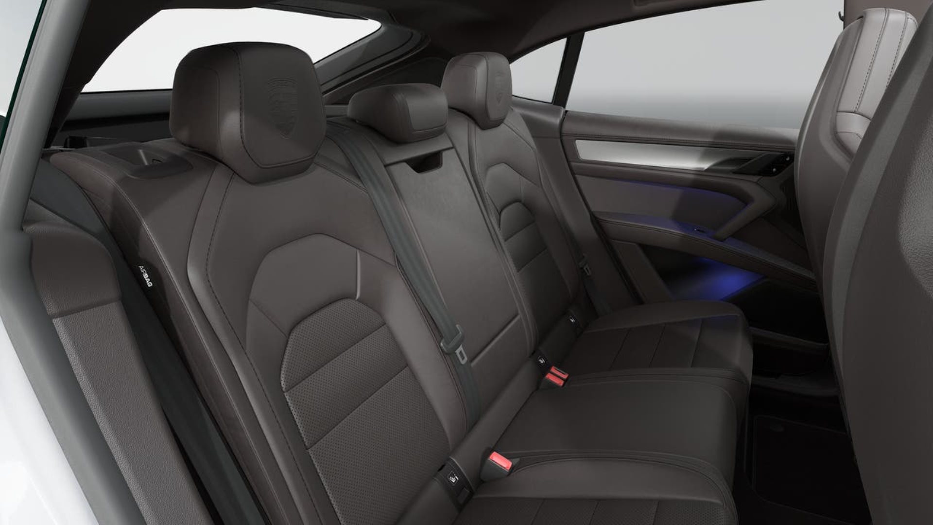 PORSCHE Cayenne S Coupé Electric-image-12