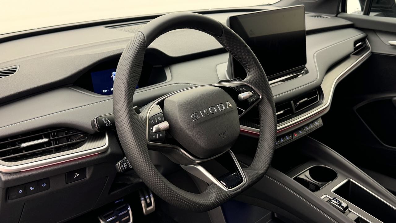 SKODA Enyaq 85x Sportline 4x4-image-6