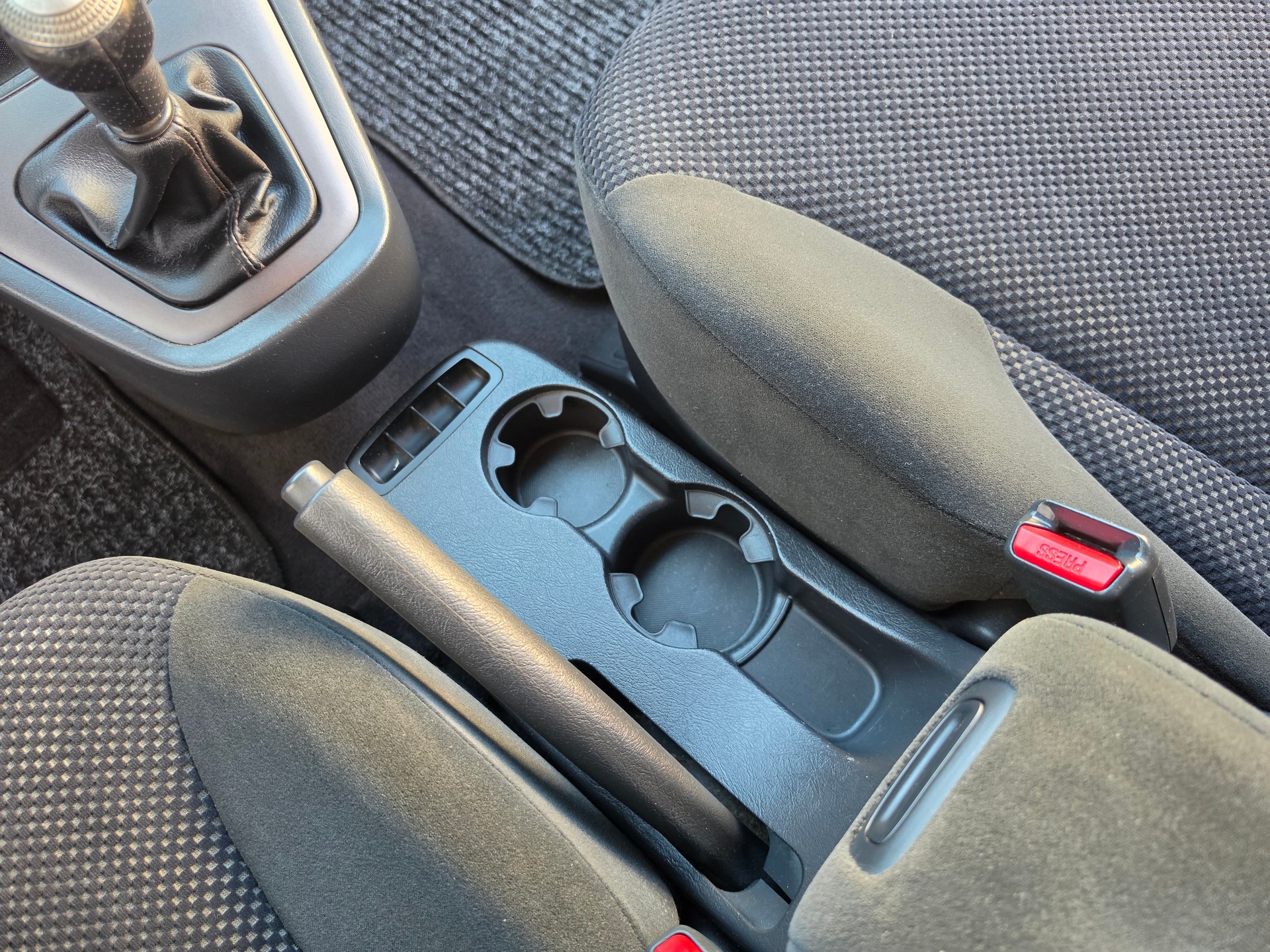 HYUNDAI TUCSON-image-29