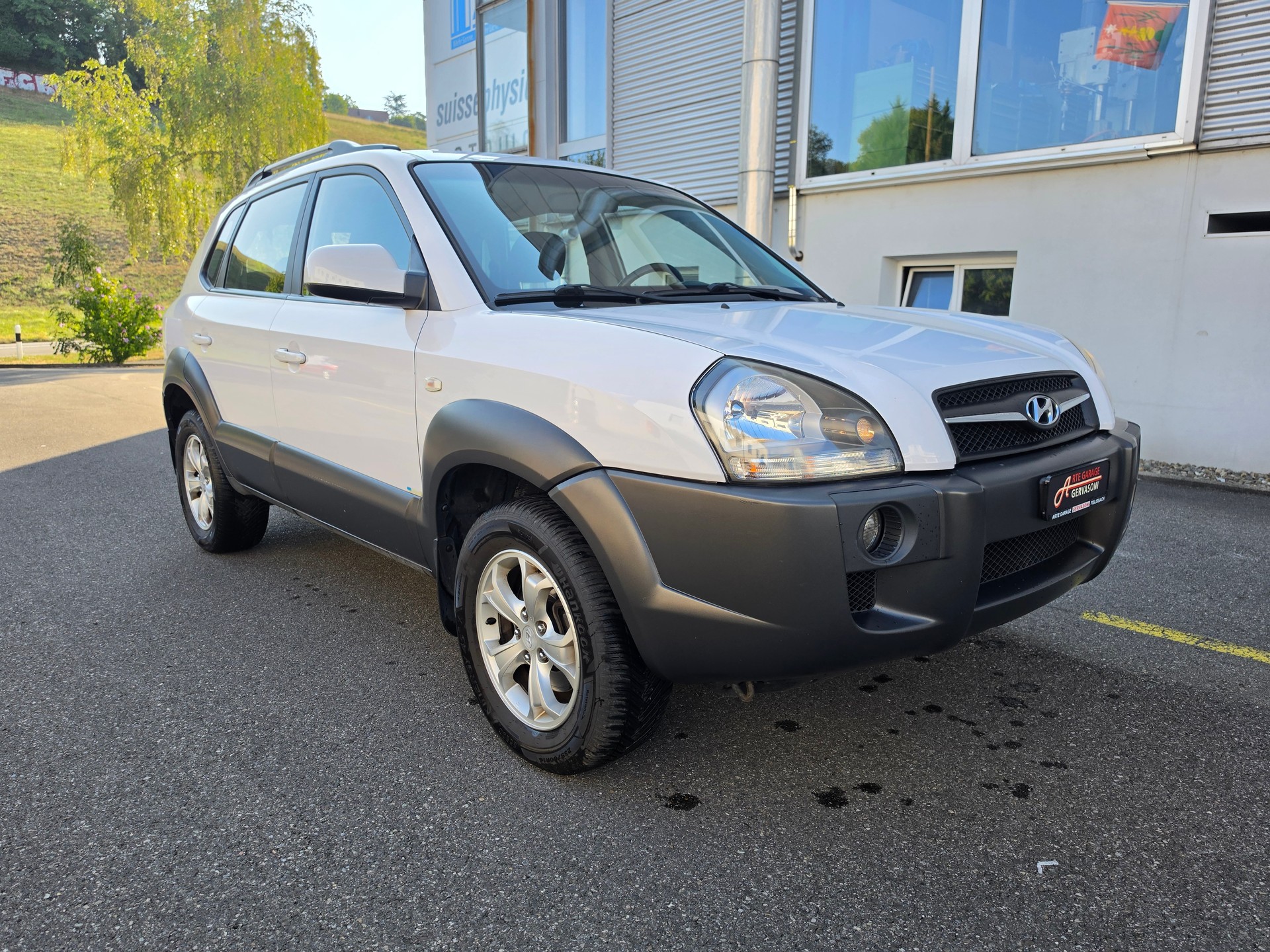 HYUNDAI TUCSON-image-2