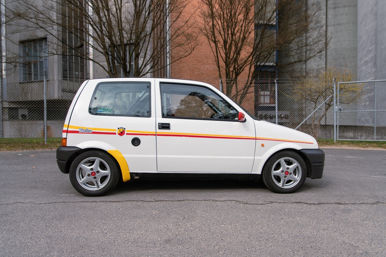 FIAT 500 Abarth-image-8