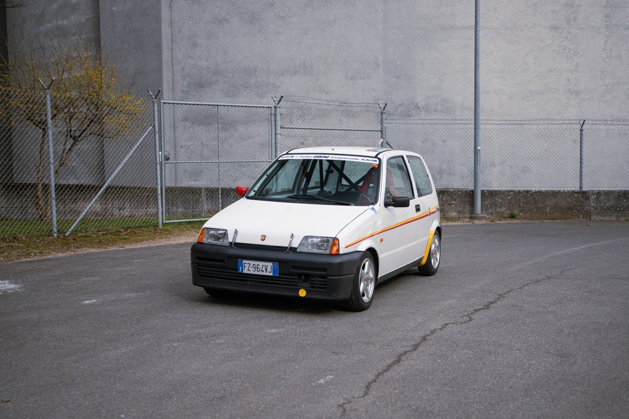 FIAT 500 Abarth-image-1