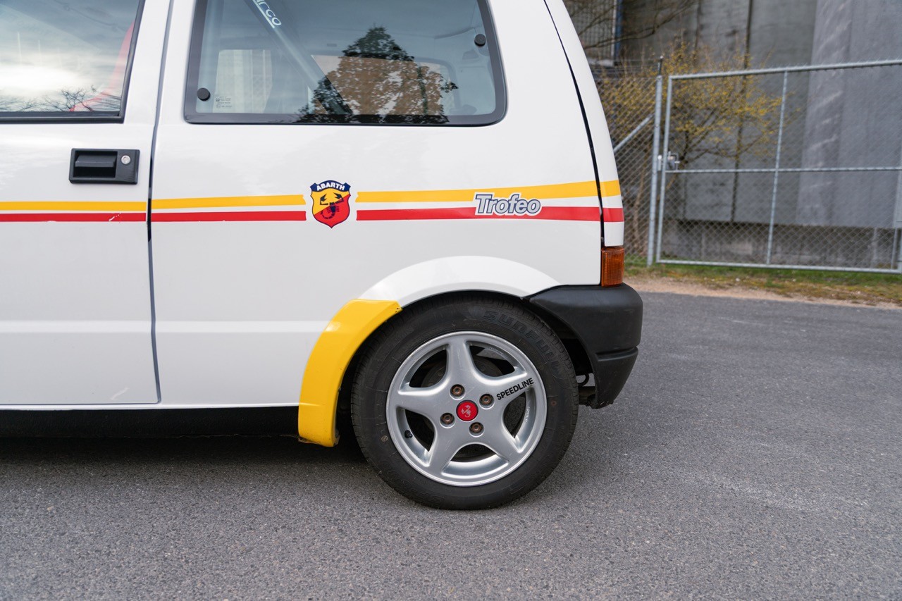 FIAT 500 Abarth-image-4
