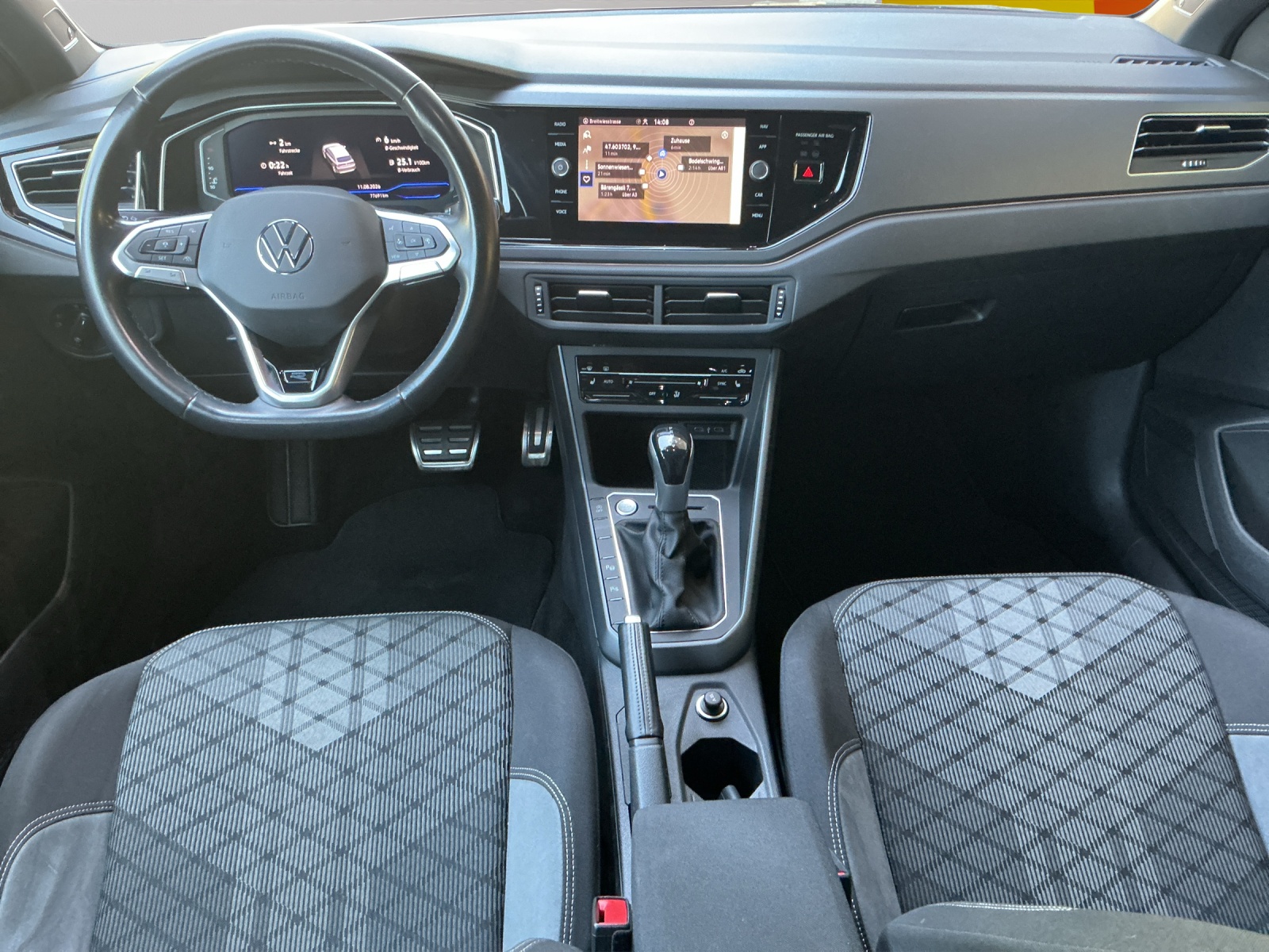 VW Taigo 1.0 TSI R-Line DSG-image-8