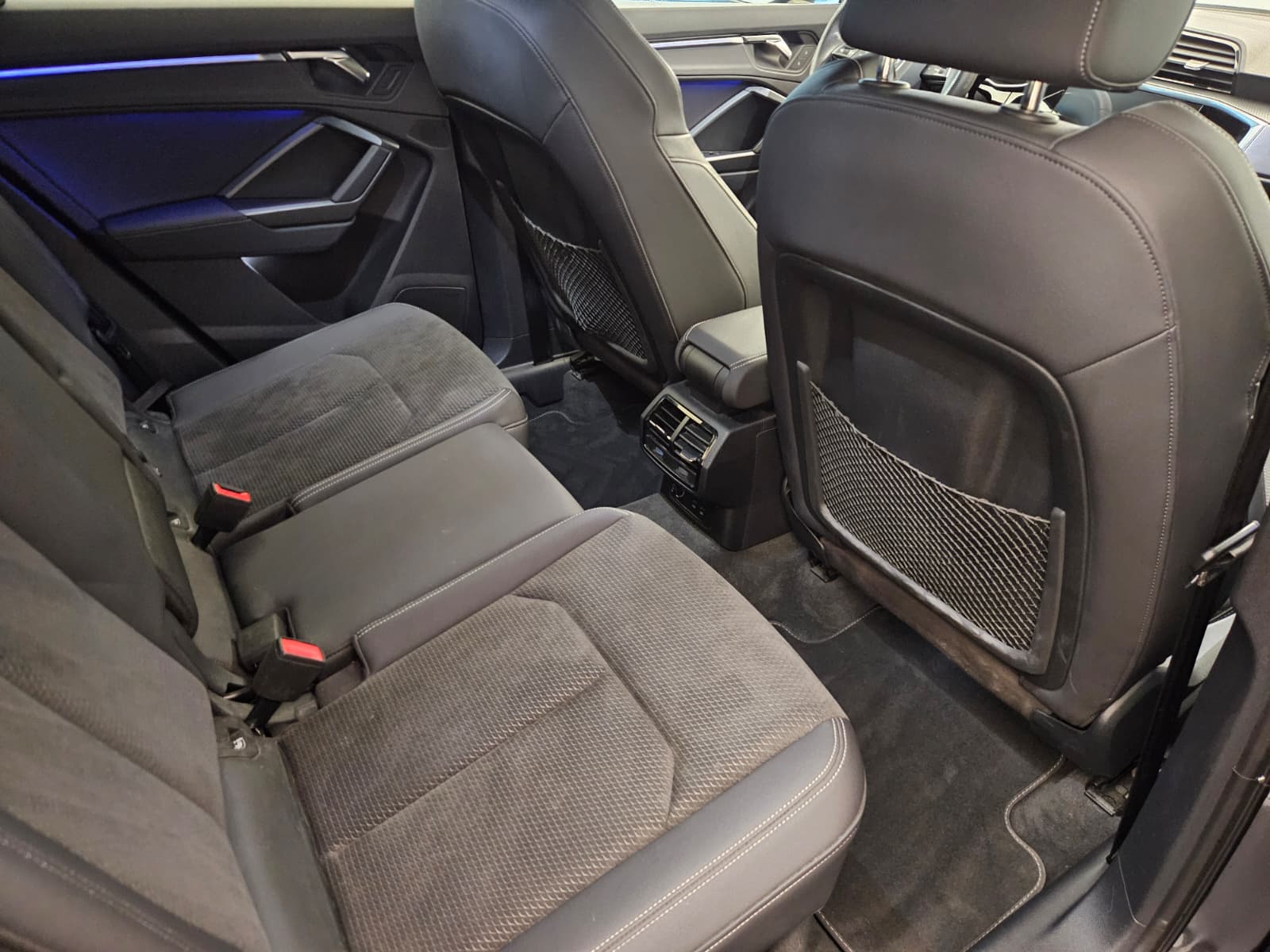 AUDI Q3 Sportback 35 TFSI S line Attraction S-tronic-image-13