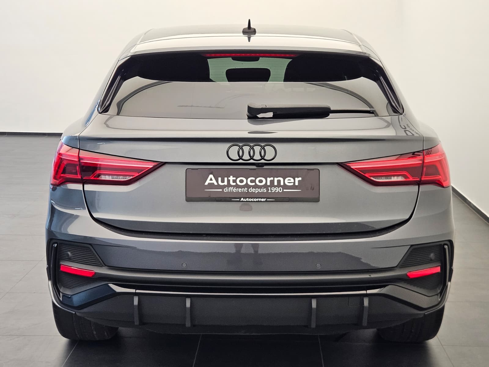 AUDI Q3 Sportback 35 TFSI S line Attraction S-tronic-image-7