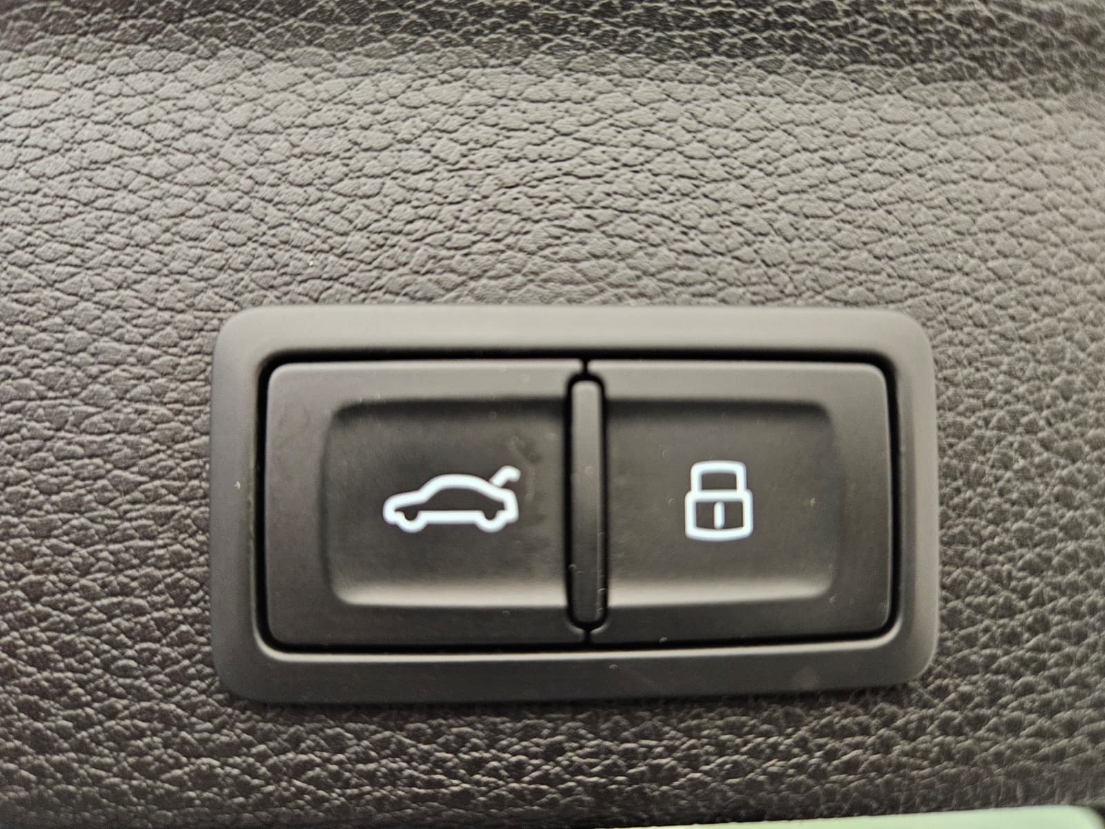 AUDI Q3 Sportback 35 TFSI S line Attraction S-tronic-image-15
