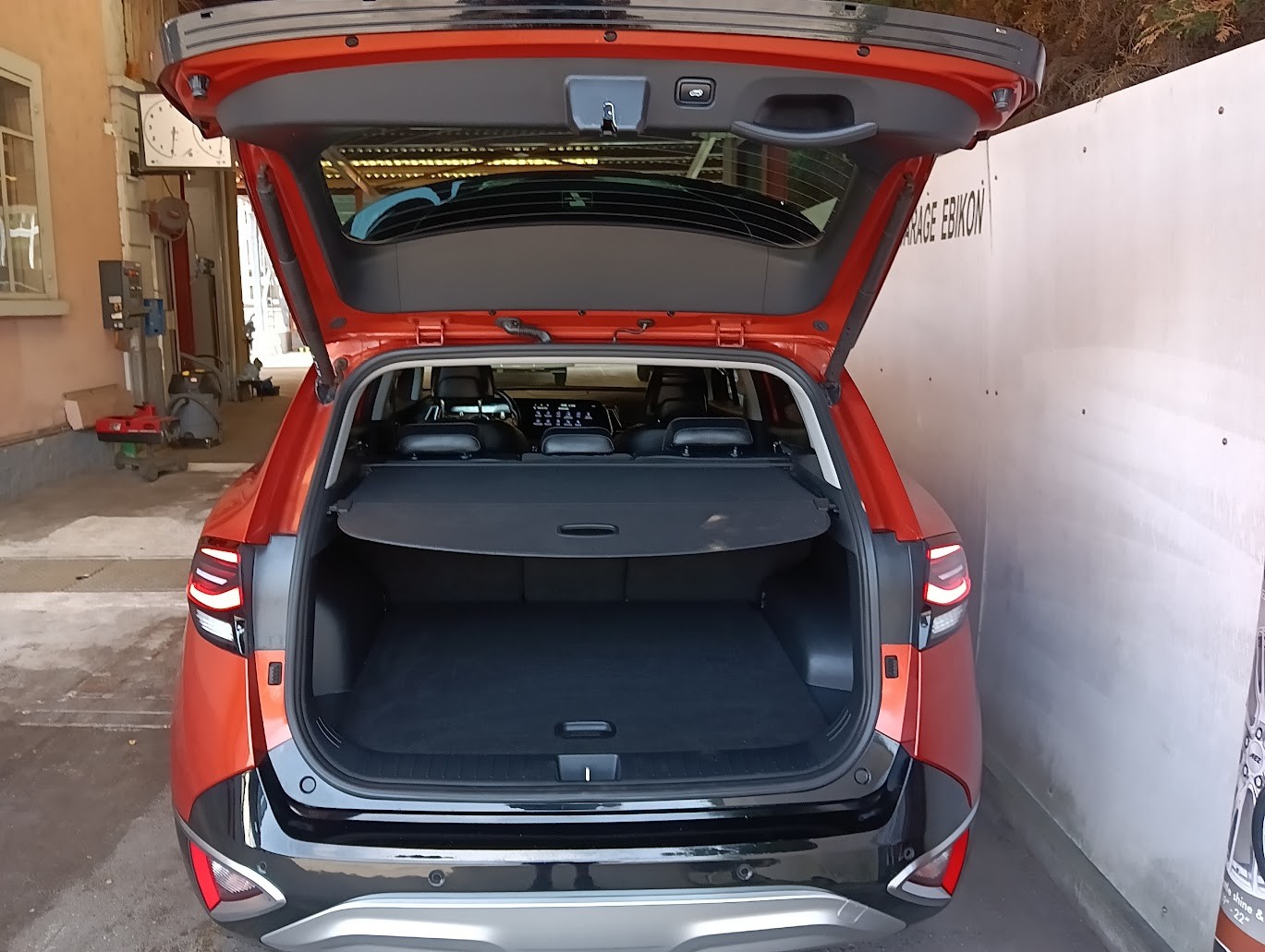 KIA Sportage 1.6T-GDi MHEV Style 4x4 7DCT-image-6