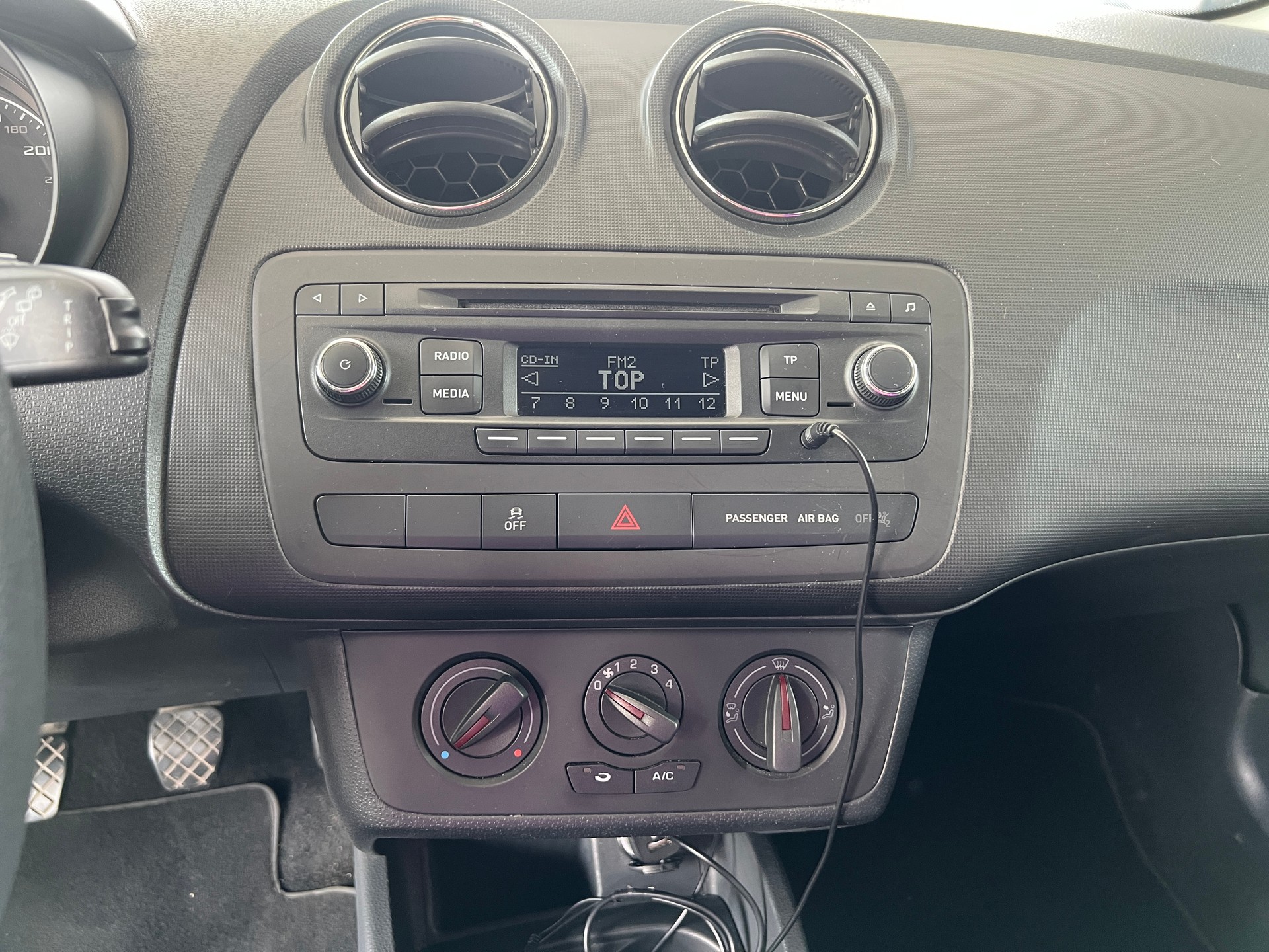 SEAT Ibiza 1.2 Reference-image-10