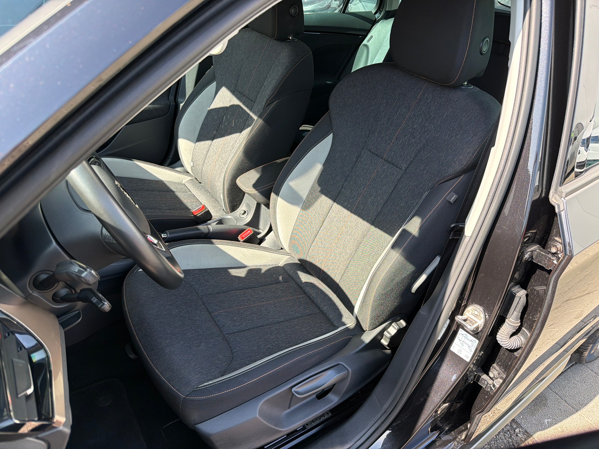 SKODA Kamiq 1.0 TSI Style DSG-image-8