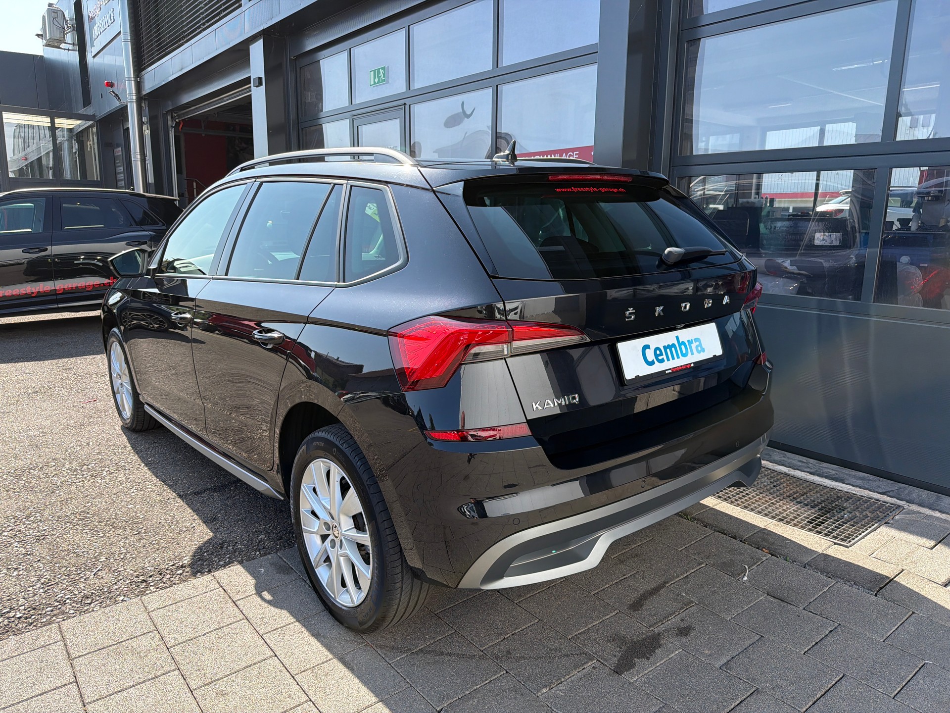 SKODA Kamiq 1.0 TSI Style DSG-image-3