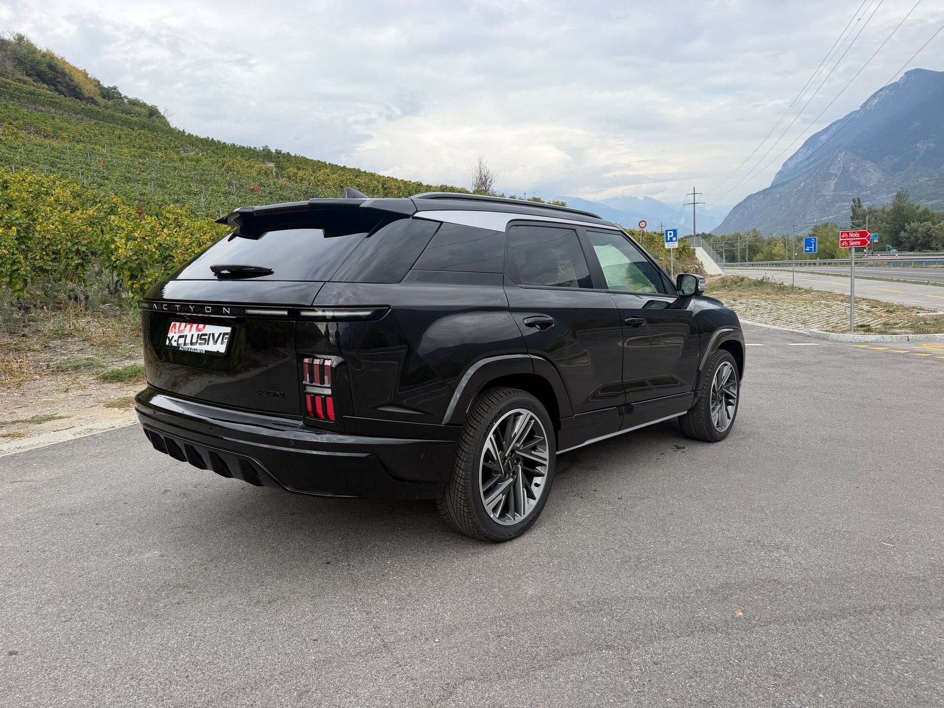 KGM-SsangYong Actyon 1.5 T GDI Hybrid Platinum Automat-image-5