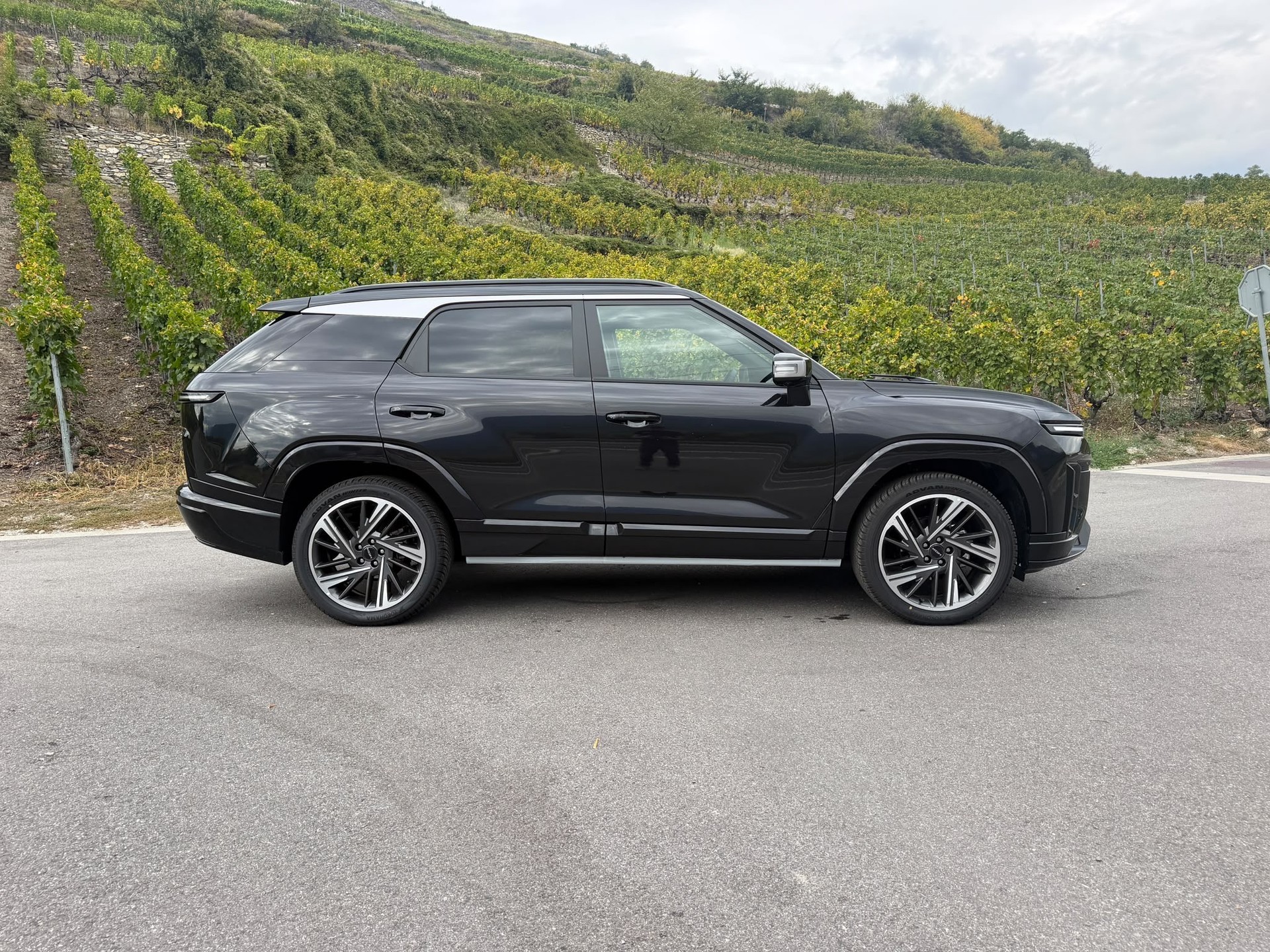 KGM-SsangYong Actyon 1.5 T GDI Hybrid Platinum Automat-image-14