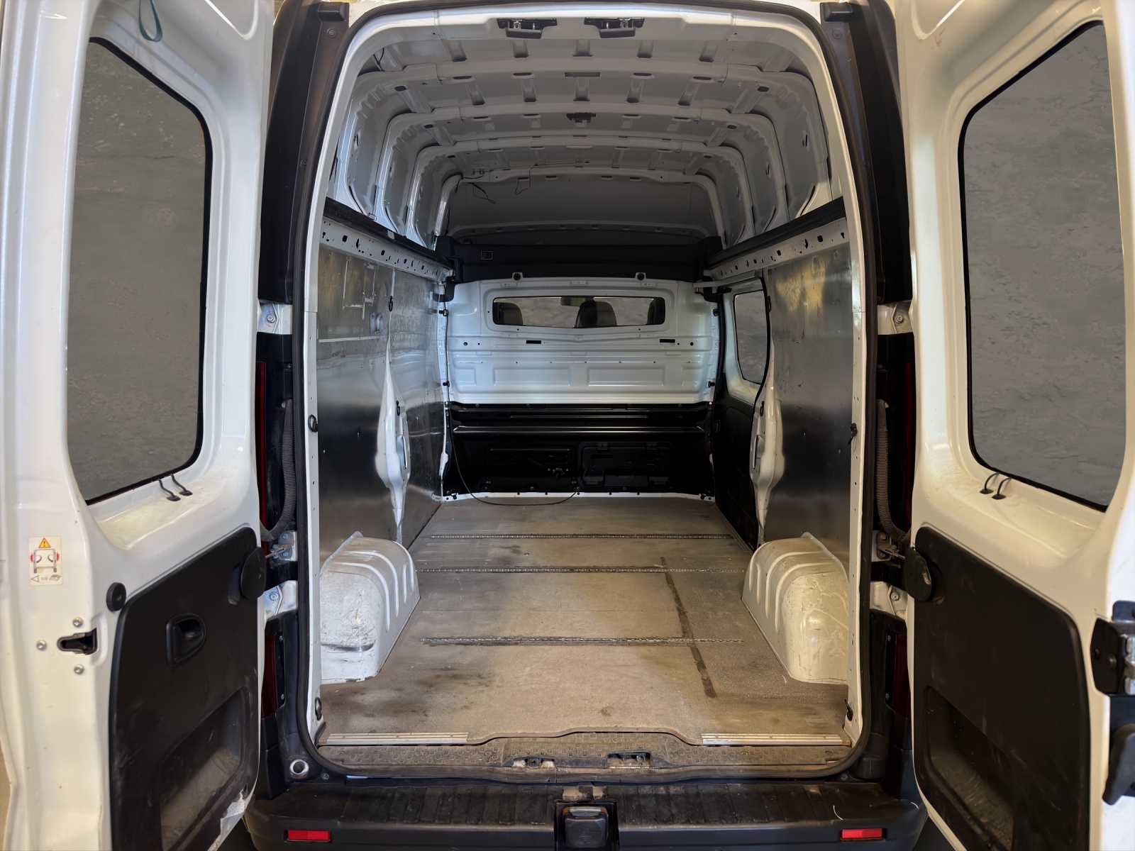 RENAULT Trafic 2.0 Blue dCi 150 Advance L2H2 EN-image-12