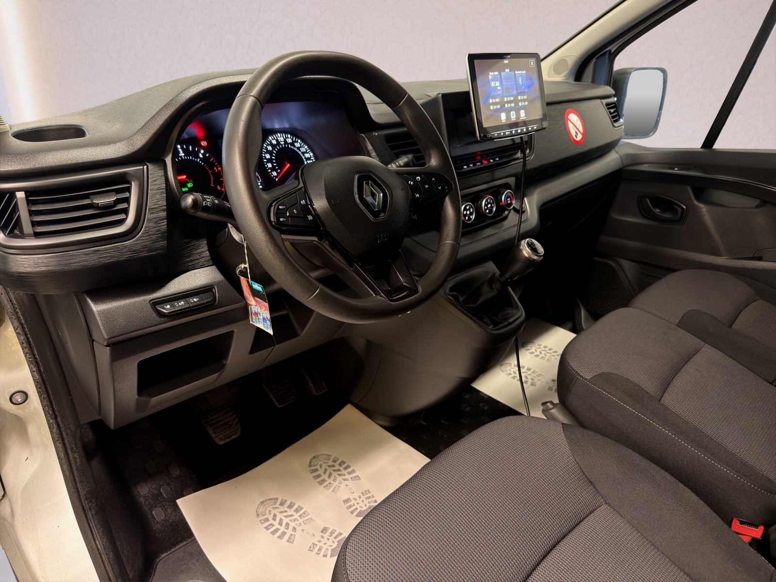 RENAULT Trafic 2.0 Blue dCi 150 Advance L2H2 EN-showroom-element-3