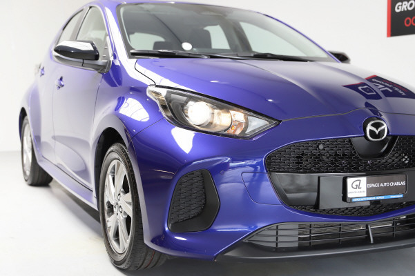 MAZDA 2 Hybrid Exclusive-line-showroom-element-1