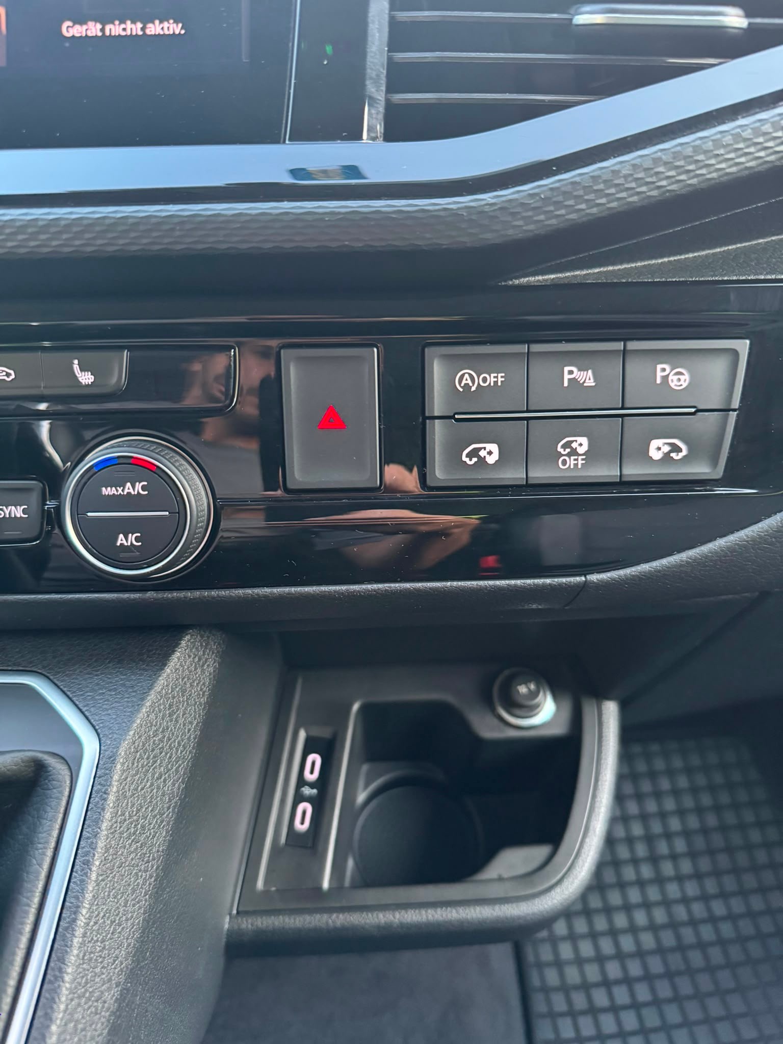 VW T6.1 Multivan 2.0 Bi-TDI Highline 4Motion DSG-image-14