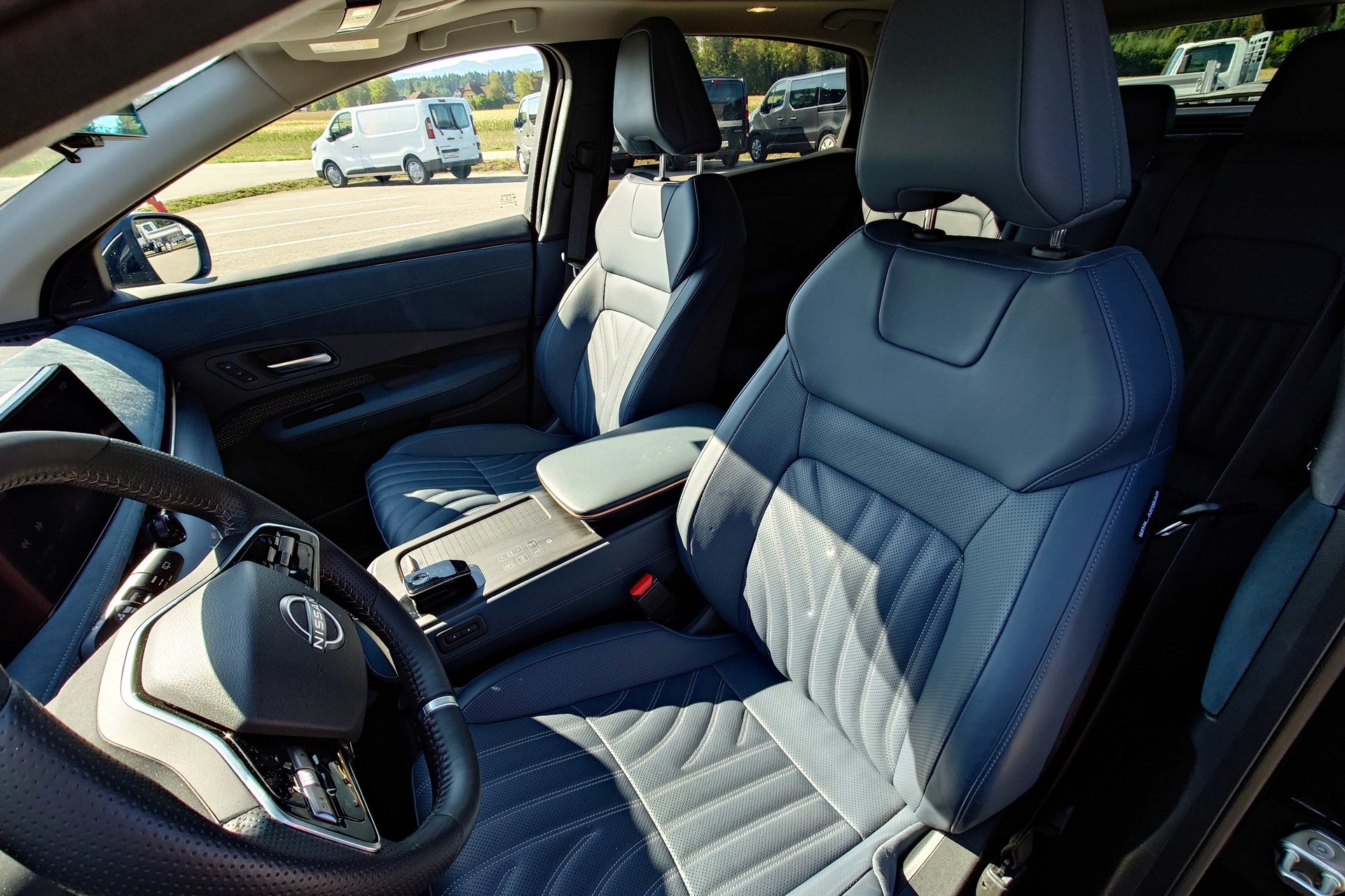 NISSAN Ariya Evolve-image-9
