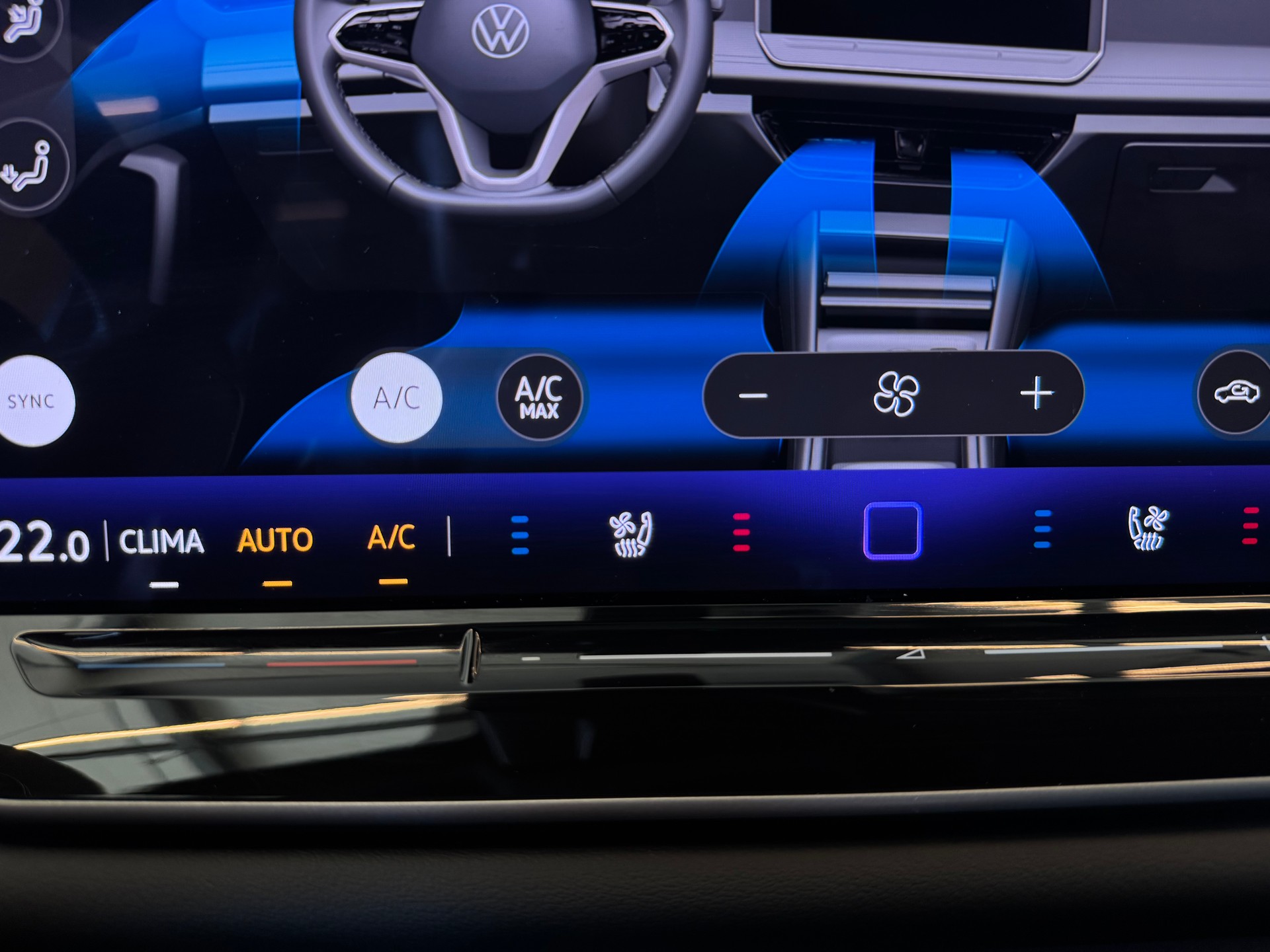 VW Tiguan 2.0 TDI SCR R-Line DSG 4motion-image-27