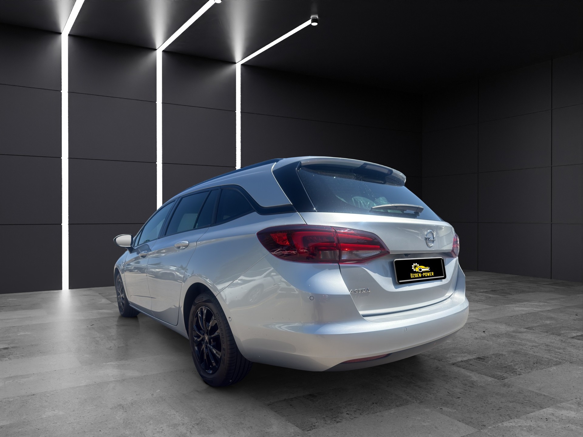 OPEL Astra Sports Tourer 1.5 CDTi GS-Line-image-5