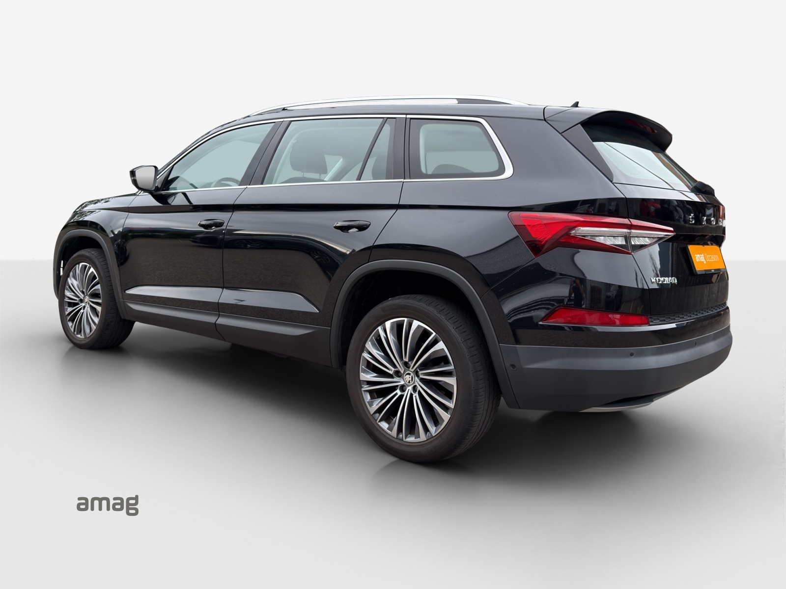 SKODA Kodiaq 2.0 TDI CR Style 4x4 DSG-showroom-element-2