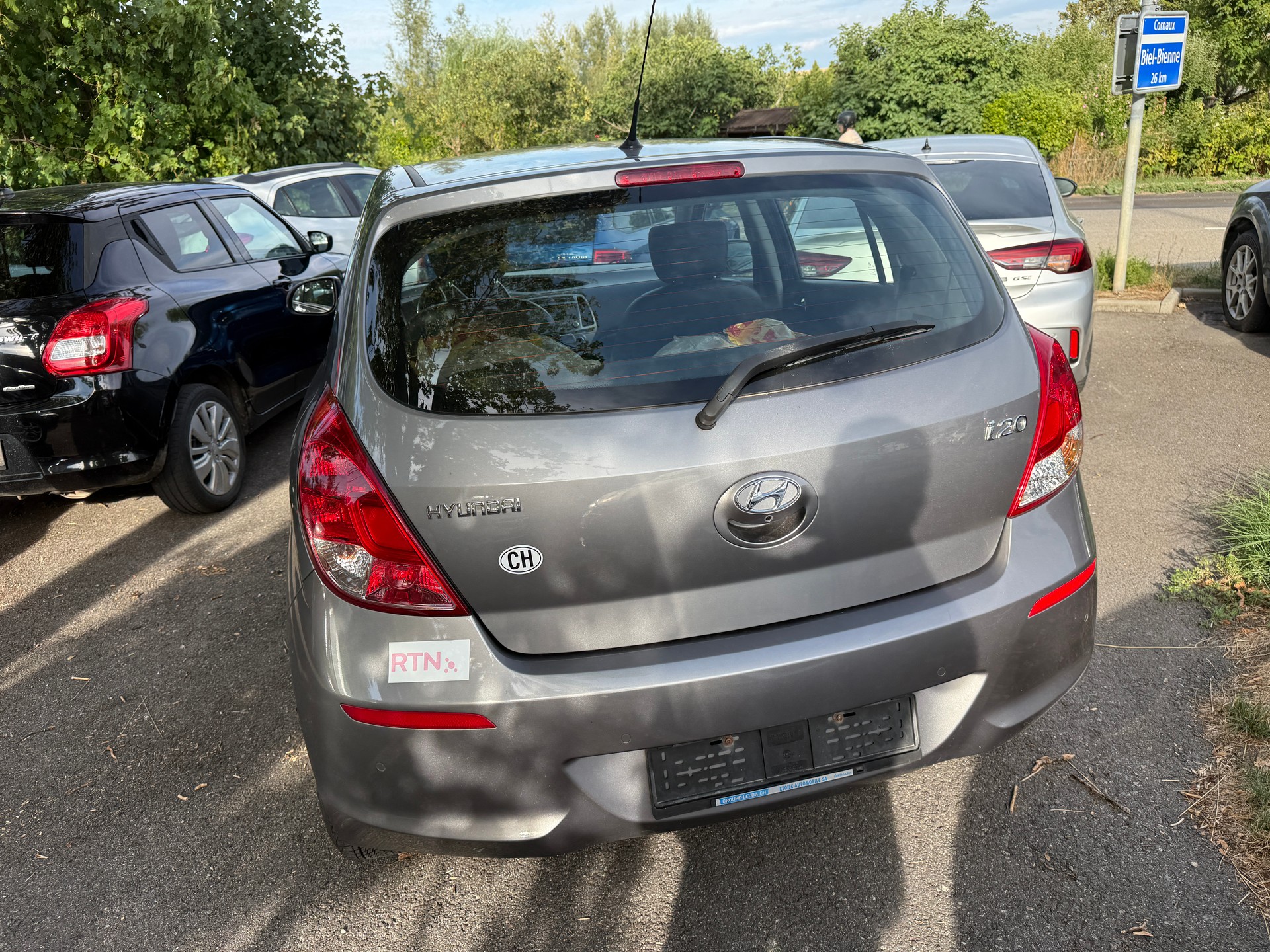HYUNDAI i20 1.4 Premium Automatic-image-2