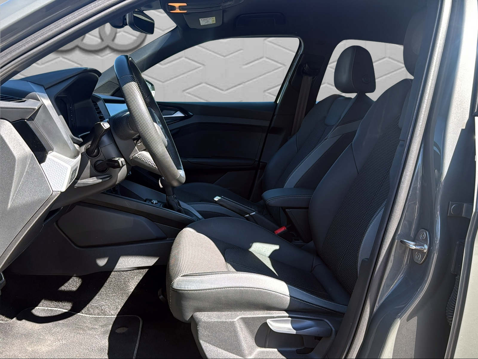 AUDI A1 Sportback 30 TFSI S Line Attraction S-tronic-image-10