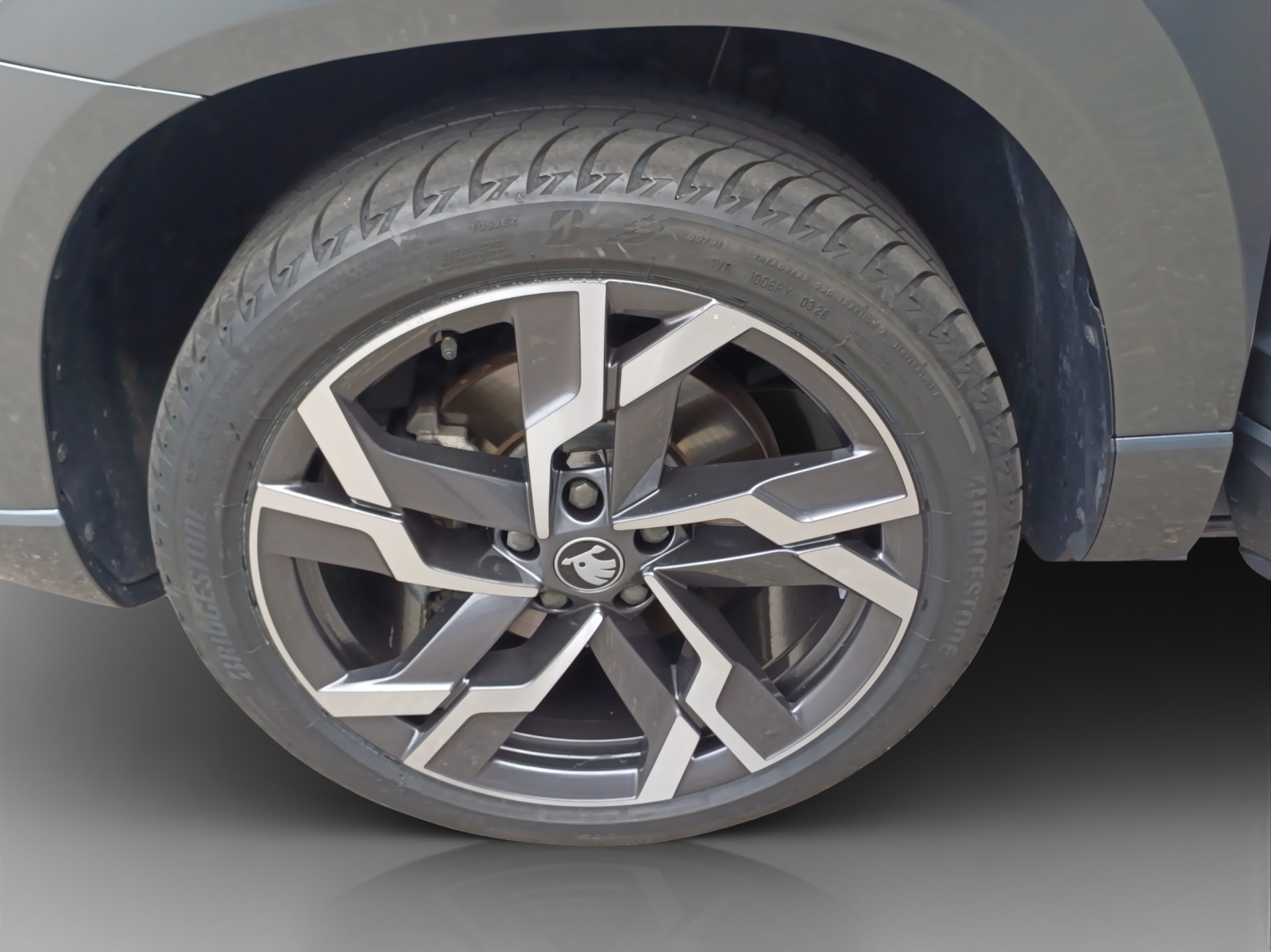 SKODA Karoq 2.0 TSI SportLine 4x4 DSG-image-13