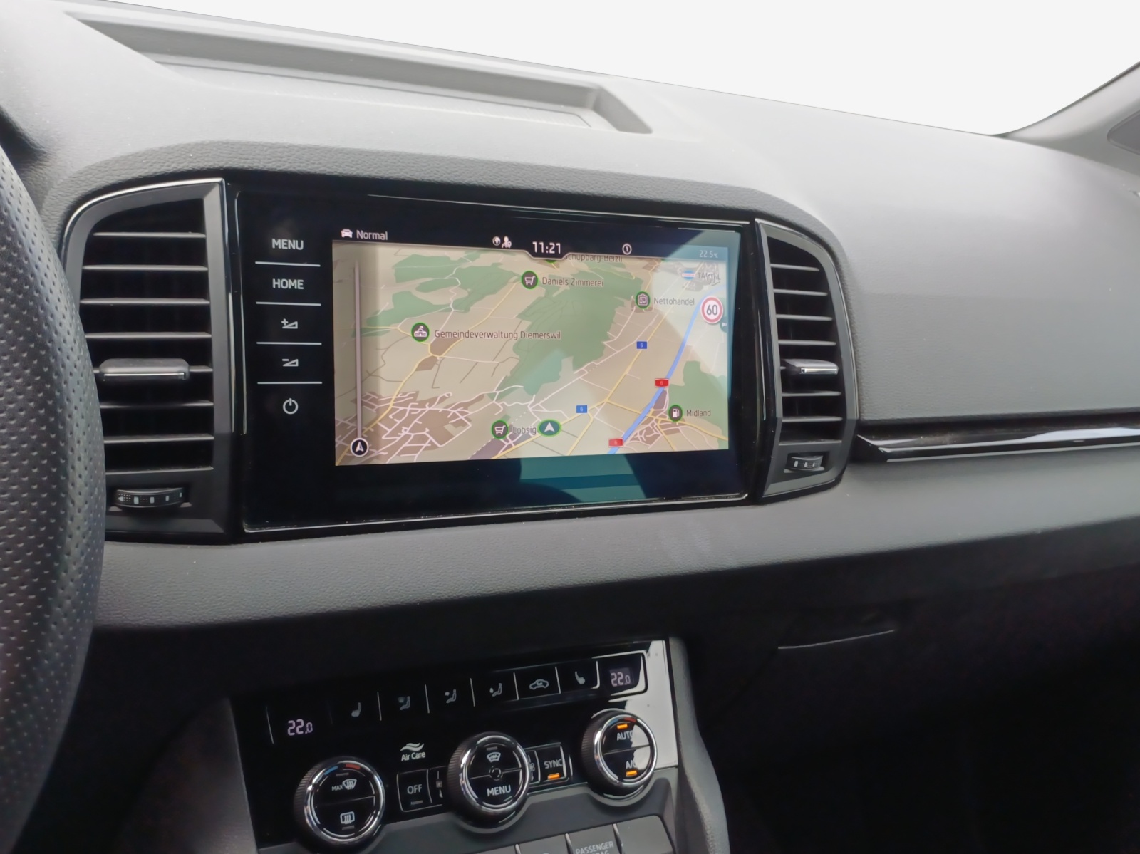 SKODA Karoq 2.0 TSI SportLine 4x4 DSG-image-10