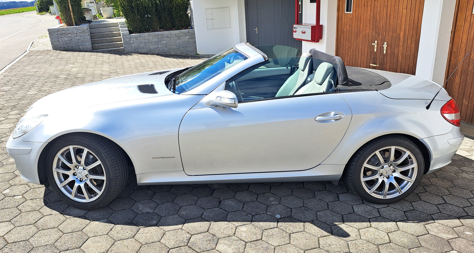 MERCEDES-BENZ SLK 200 Kompressor-image-1